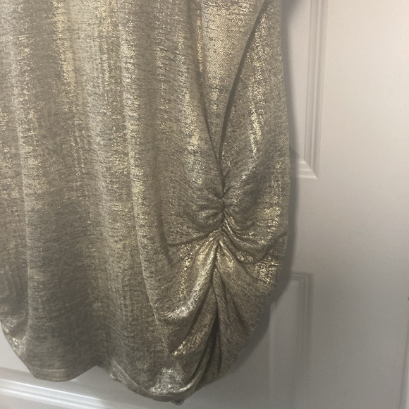 Forever21+ - Picture 4 of 4